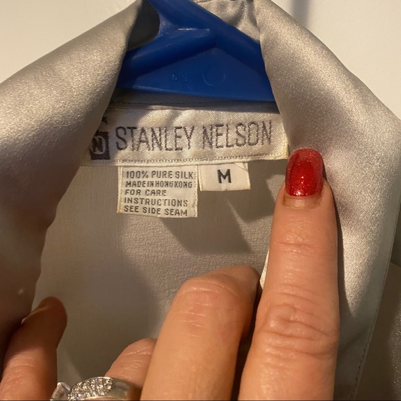 100 % SILK Stanley Nelson beautiful blouse - Picture 8 of 8